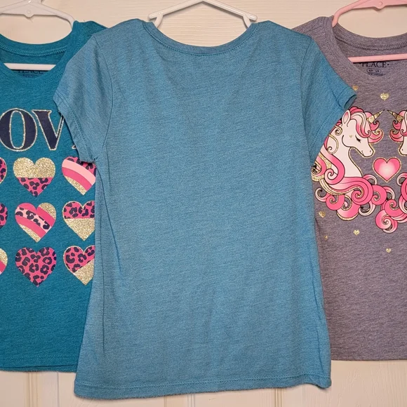 Bundle of 3 Girls shirts - Picture 7 of 10